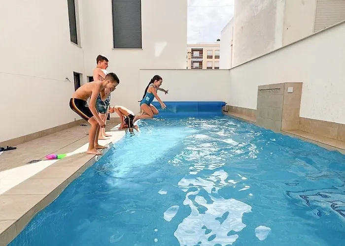 Yourspain S233a Heated Pool *