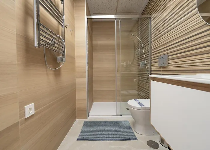 Yourspain S233a Heated Pool